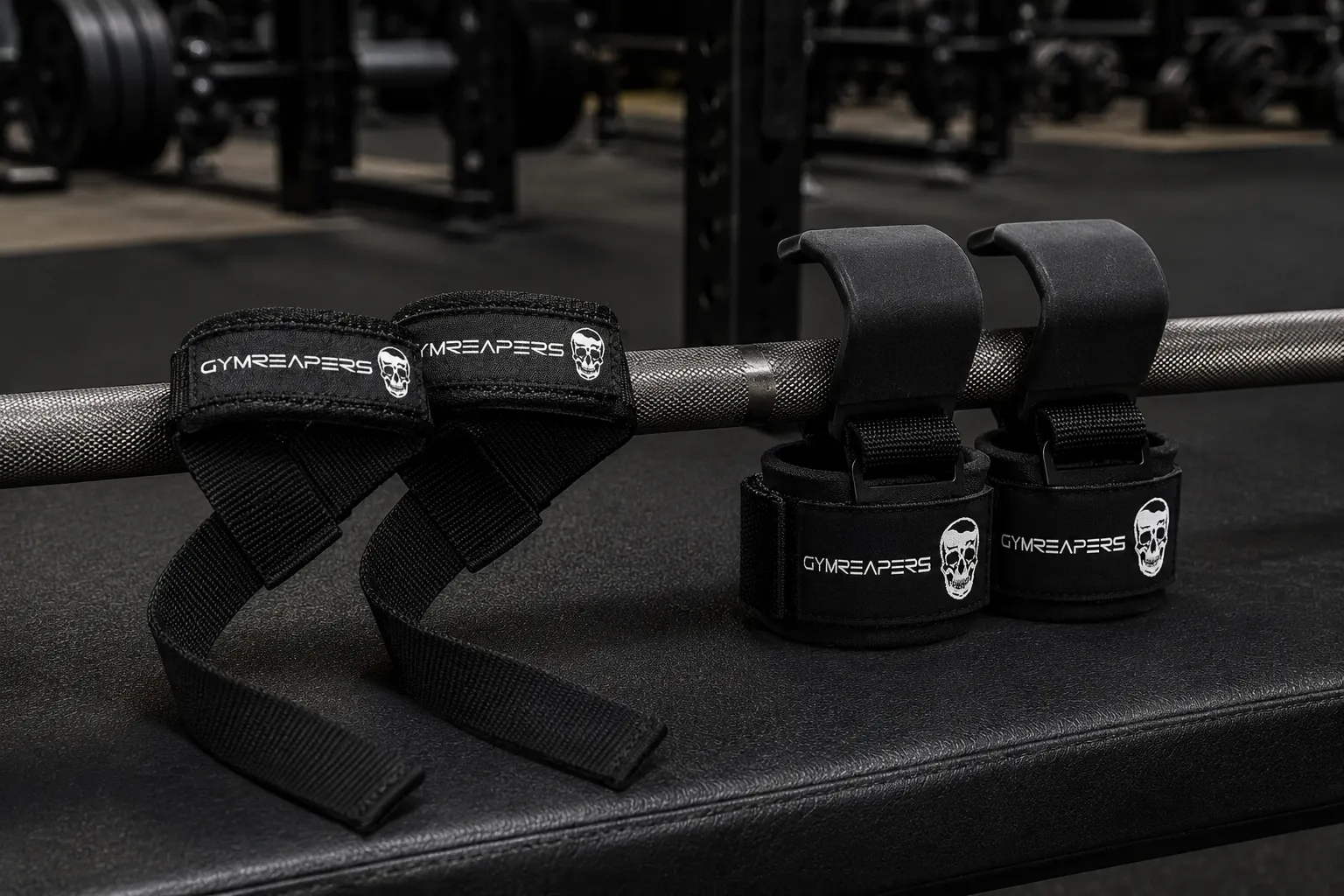 Lifting straps and lifting hooks compared for pulling exercises
